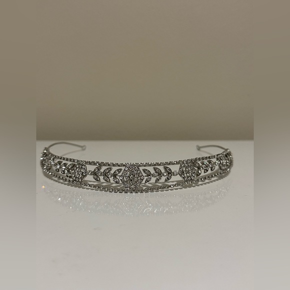 Source Unknown Accessories - Crystal Flower Headband